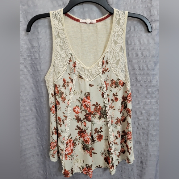 Hint Of Mint Tank Top - Picture 1 of 3